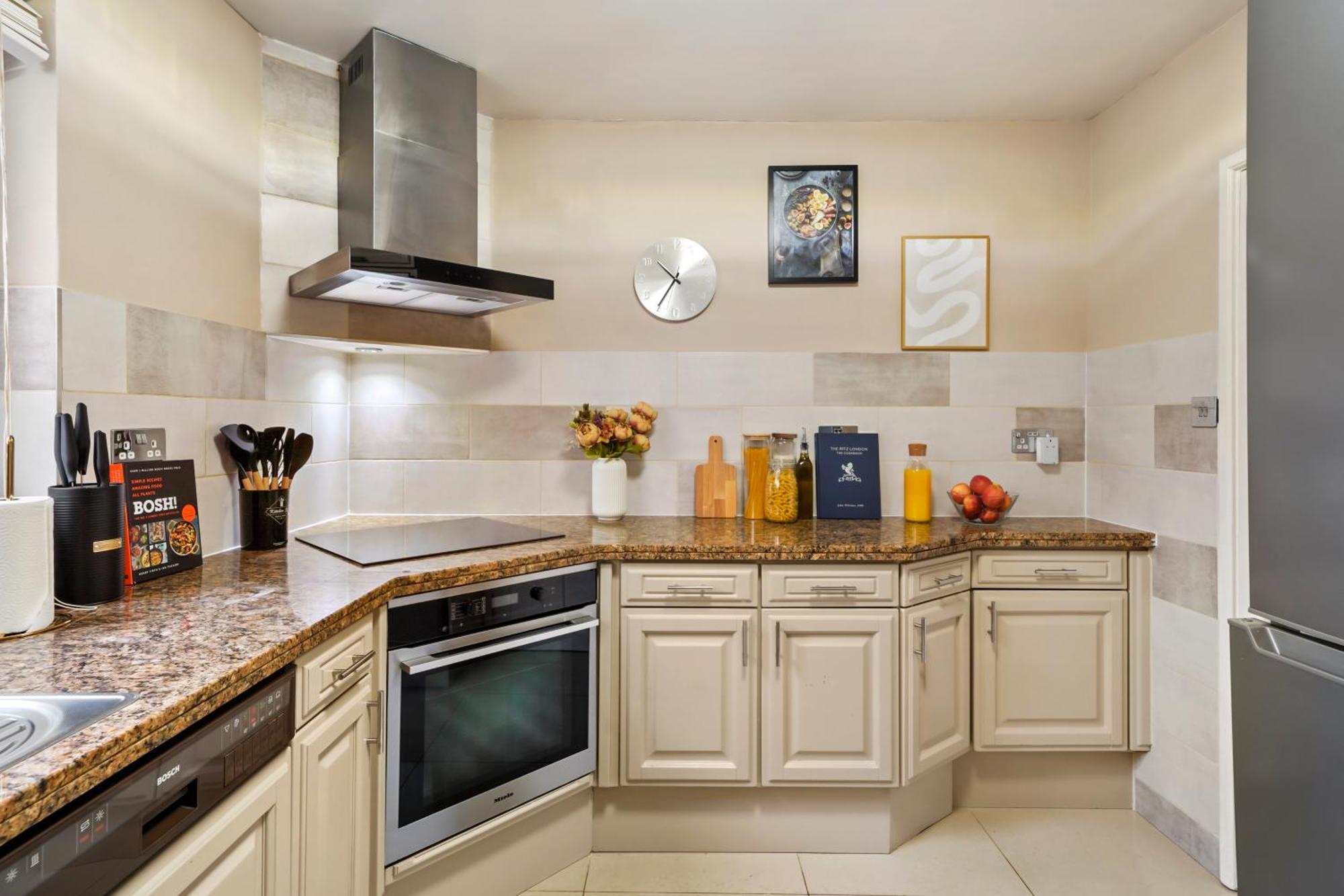 הוילה Mews House London With Private Patio & Parking מראה חיצוני תמונה